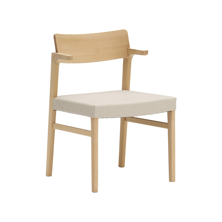 <p>・ショートアームチェア：CW3821AA31</p>