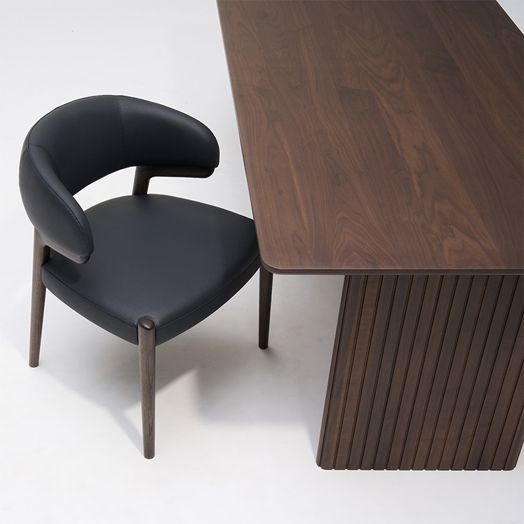 ダイニングチェア CW9611 ブラックベリー スモークドオーク 通販