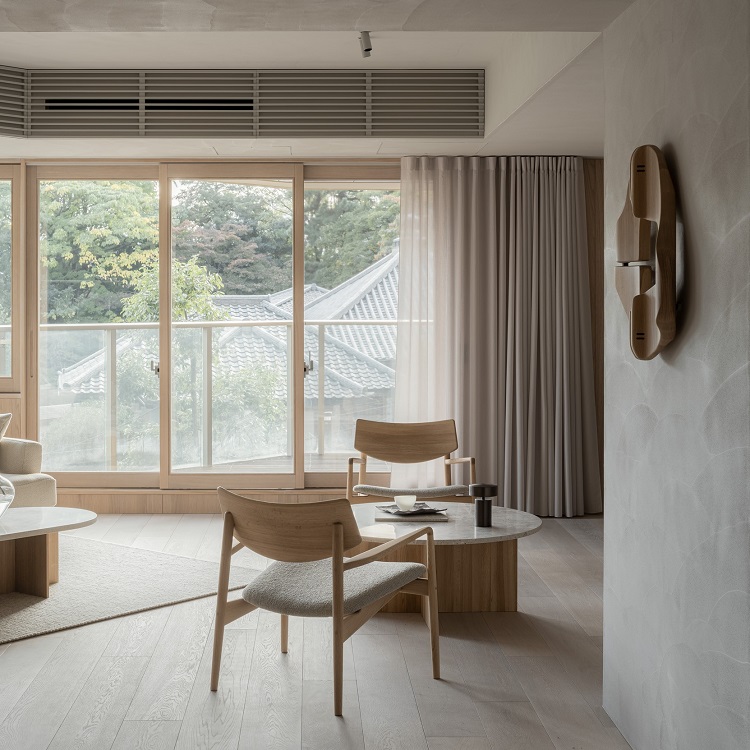 KARIMOKU CASE】N-DC05 Dining Chair Moss-014/Smoked Oak