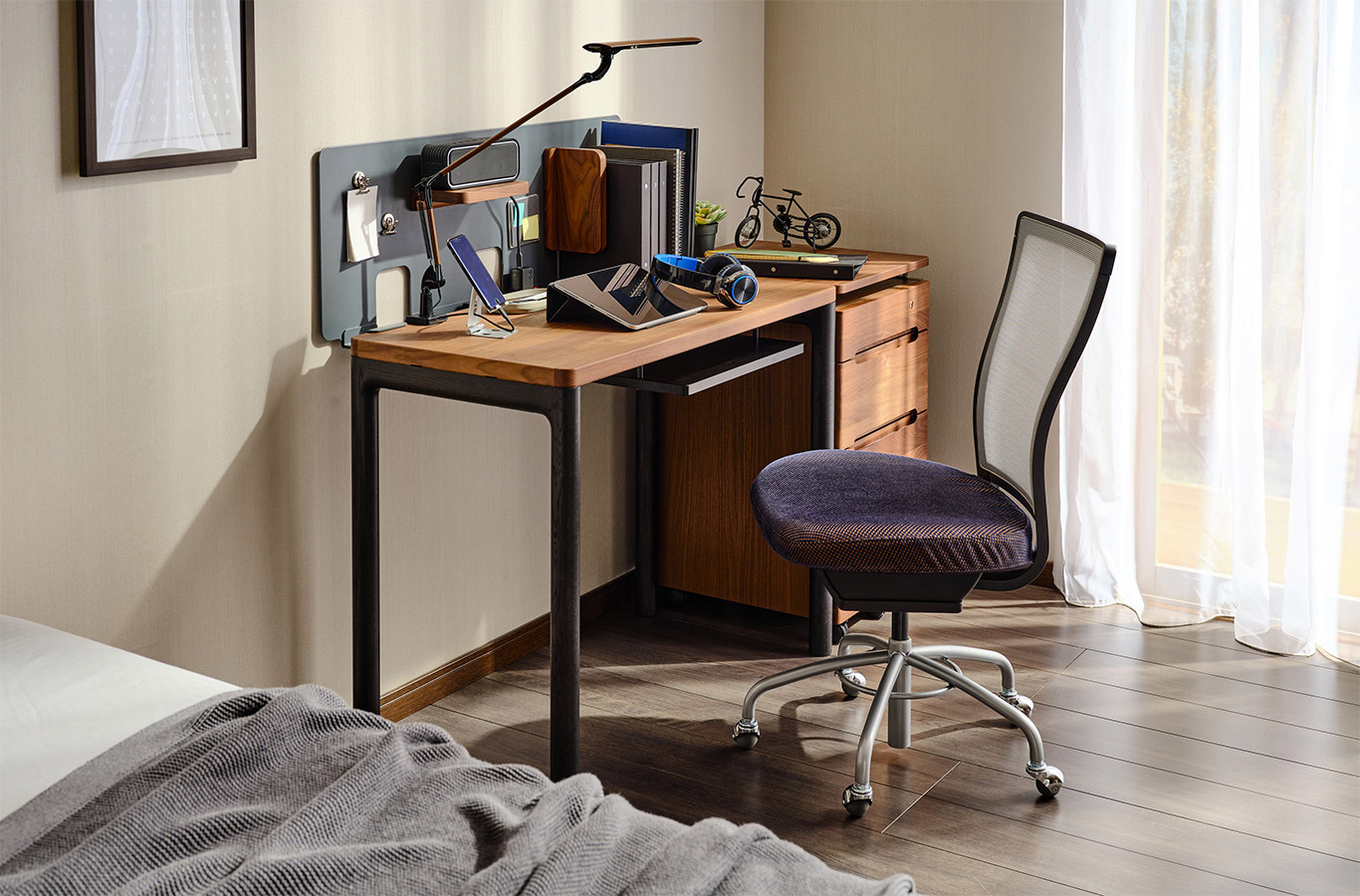 大人にもおすすめなカリモクデスク特集｜カリモク家具公式オンライン